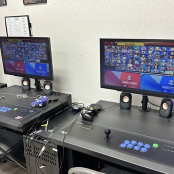 Retro Edge Games - Video Game Stores Near Me - Vallejo, California