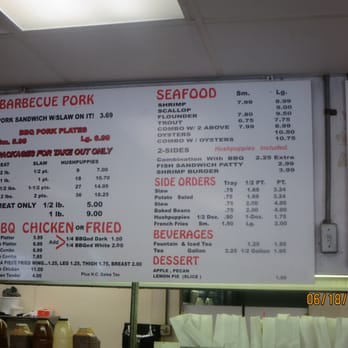 Moore's Olde Tyme Barbeque - The large wall-mounted menu - Barbeque Near Me - New Bern, North Carolina Moore's Olde Tyme Barbeque - The large wall-mounted menu - Barbeque Near Me - New Bern, North Carolina
