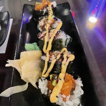 Bluebird Haus Sushi - Baked Salmon & Avocado Roll - Japanese Near Me - Long Beach, California Bluebird Haus Sushi - Baked Salmon & Avocado Roll - Japanese Near Me - Long Beach, California
