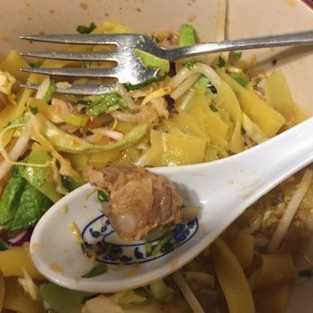 Da Lat Quan - Only 4 tiny pieces of pork rib one quail egg in my mi quang today ask for xtra broth get less than usual - Vietnamese Near Me - Seattle, Washington