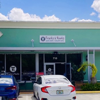 Fruits & Roots Juice Bar + Vegan Cafe - Fruits & Roots storefront - Vegan Near Me - Stuart, Florida Fruits & Roots Juice Bar + Vegan Cafe - Fruits & Roots storefront - Vegan Near Me - Stuart, Florida