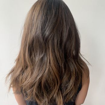 Essensuals London - Hair Salons Near Me - Seattle, Washington