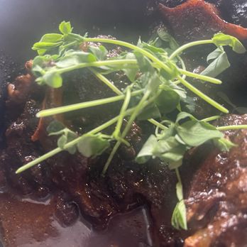 Palm’s DSM - Braised Oxtails - Caribbean Near Me - Des Moines, Iowa Palm’s DSM - Braised Oxtails - Caribbean Near Me - Des Moines, Iowa