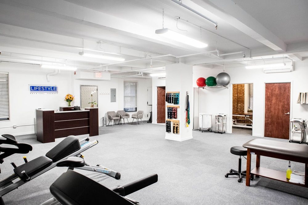 LIFESTYLE PHYSICAL THERAPY Updated September 2024 12 Photos 37 E 28th St, New York, New
