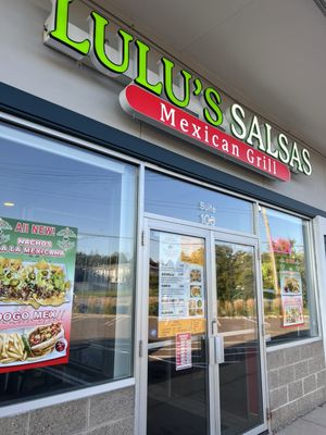 Lulu's Salsas by null