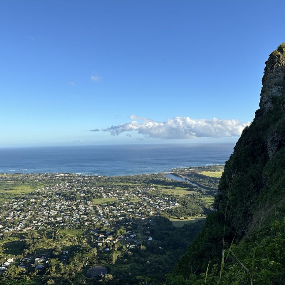 Sleeping Giant Trail - View - Hiking Near Me - Kapaa, Hawaii