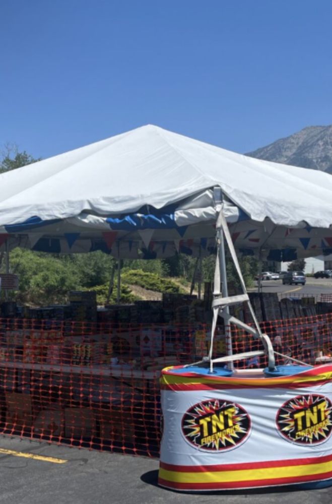 TNT Fireworks Logo