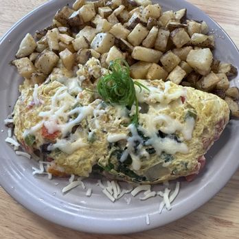 My Cafe - Veggie scramble with potatoes - Breakfast & Brunch Near Me - Kapolei, Hawaii