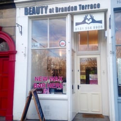 EyeLash Extensions Edinburgh - She works out of this salon