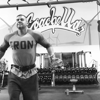 Universal Training Center - Gyms Near Me - Indio, California