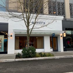 Rothy's - Outside