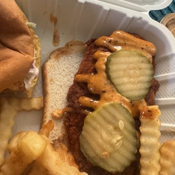 Habibi's Hot Chicken - Surprised to see the chicken tender had a toast under it - Chicken Shop Near Me - Corona, California
