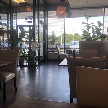 Thai Square - Not busy after rush hour - Thai Near Me - Greensboro, North Carolina