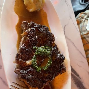 The Stinking Rose - Filet mignon - Italian Near Me - San Francisco, California The Stinking Rose - Filet mignon - Italian Near Me - San Francisco, California