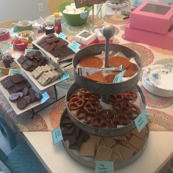 All Stirred Up - Several wonderful s'mores bar cracker selections! - Desserts Near Me - Paw Paw, Michigan All Stirred Up - Several wonderful s'mores bar cracker selections! - Desserts Near Me - Paw Paw, Michigan