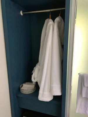 A Room at the Beach by null