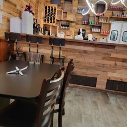 Siam Table - Inside