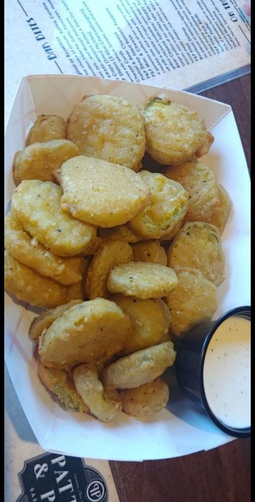 PATTIES & PINTS 10 Photos 211 Adams St, Ironton, Ohio Bars