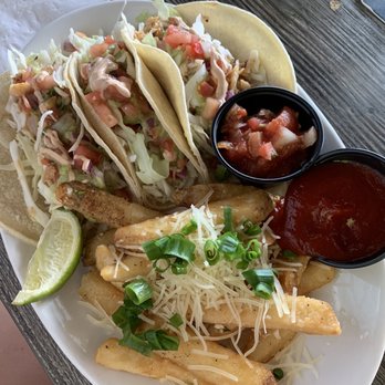 Restaurant 604 - Fish tacos and garlic fries - Breakfast & Brunch Near Me - Honolulu, Hawaii Restaurant 604 - Fish tacos and garlic fries - Breakfast & Brunch Near Me - Honolulu, Hawaii