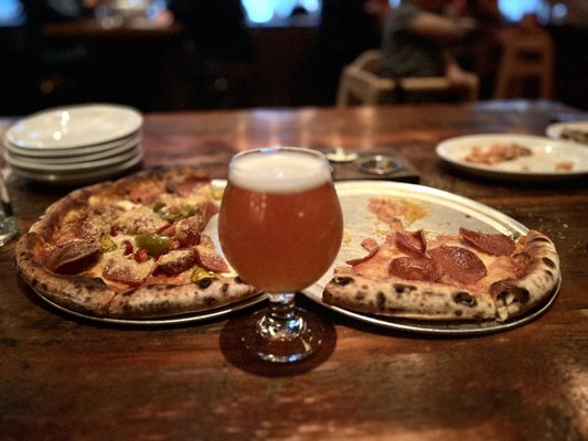 Parlor Pizza Bar River North by null