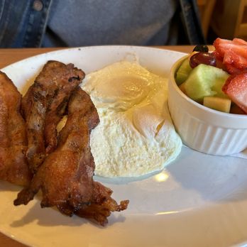 Sunset Grill - Breakfast & Brunch Near Me - Niagara-on-the-Lake, Ontario Sunset Grill - Breakfast & Brunch Near Me - Niagara-on-the-Lake, Ontario