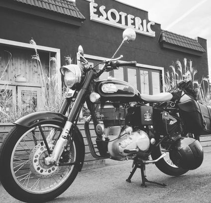 Esoteric by null
