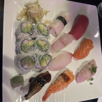 Nizi Sushi - Japanese Near Me - East Rutherford, New Jersey