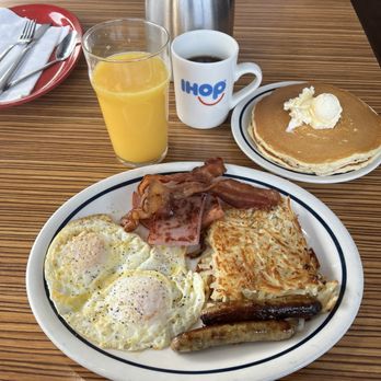IHOP - Breakfast & Brunch Near Me - Tewksbury, Massachusetts IHOP - Breakfast & Brunch Near Me - Tewksbury, Massachusetts