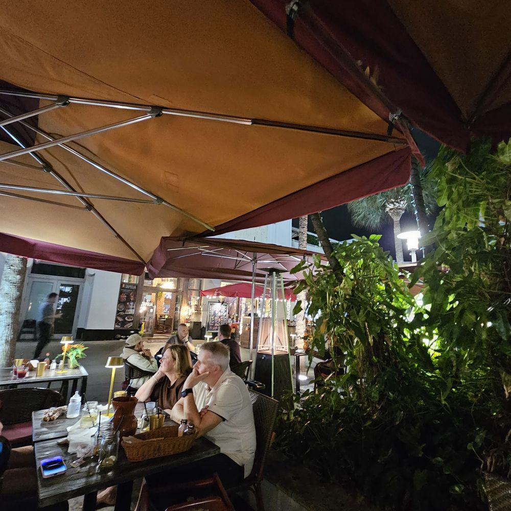 Tapelia - Spanish Near Me - Miami Beach, Florida