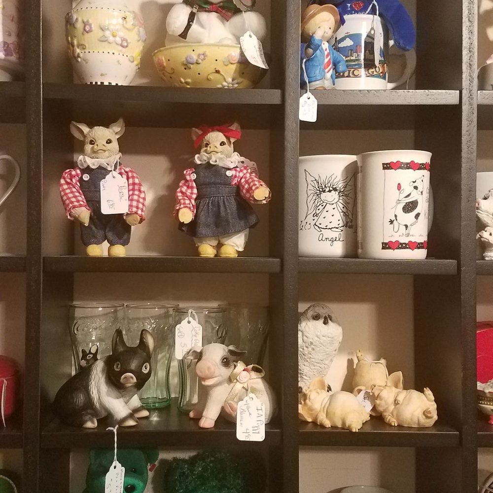 Sweet Memories Confectionery - a shelf full of mugs - Candy Stores Near Me - Dubuque, Iowa Sweet Memories Confectionery - a shelf full of mugs - Candy Stores Near Me - Dubuque, Iowa