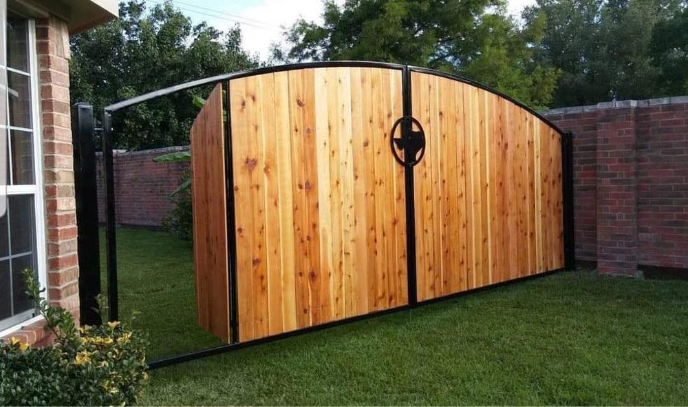 Slide of Tx Roofing & Fence