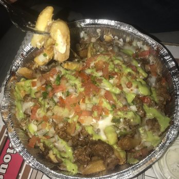 Mr Taco Nice - Asada fries ! Guacamole, mozzarella cheese, pico and sour cream ! - Tacos Near Me - Anaheim, California