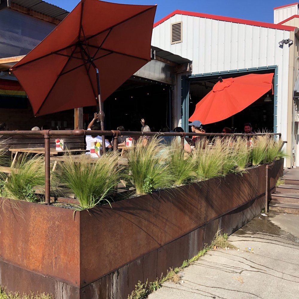 Uneeda Burger - Exterior - Burgers Near Me - Seattle, Washington