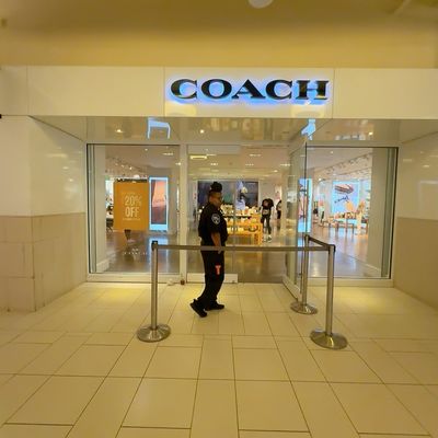 Riverwalk Outlets by null