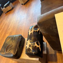 Embellish Nails & Boutique - Ripped Tech's Pedicure Stool