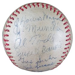 CV Coins & Collectables - 17 Signatures on this 1936 Pirates Team Signed Ball.