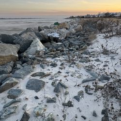 Point  Lookout Park & Beach - Snow sand and sunset
