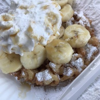 Fun-Diggity Funnel Cakes - Banana Cream Funnel Cake - Desserts Near Me - Compton , California