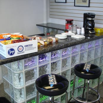 Hollywood Motors - Complimentry food & Drink area - Tires Near Me - Brookfield, Illinois Hollywood Motors - Complimentry food & Drink area - Tires Near Me - Brookfield, Illinois