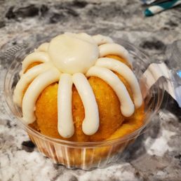 Lemon bundlett Lemon bundlett