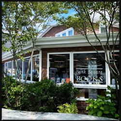 Bank Square Books - Outside