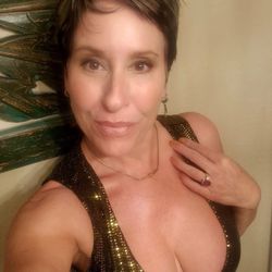 Gigi70 Skin Care - With the face like Gigi, how can you go wrong?