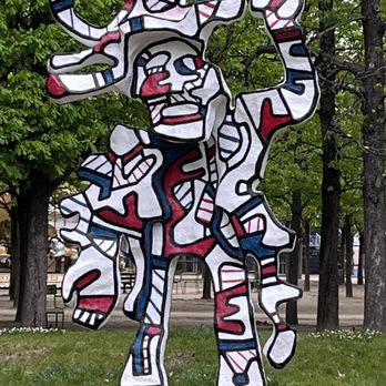 Jardin des Tuileries - Bel costume (1973) by Jean Dubbett (his art was in front of Google's building/James Thompson Center) - Parks Near Me - Paris, 75 Jardin des Tuileries - Bel costume (1973) by Jean Dubbett (his art was in front of Google's building/James Thompson Center) - Parks Near Me - Paris, 75
