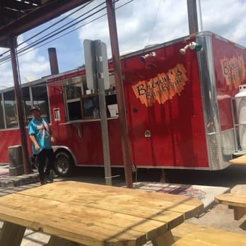 Brown's Bar-B-Que - Barbeque Near Me - Austin, Texas