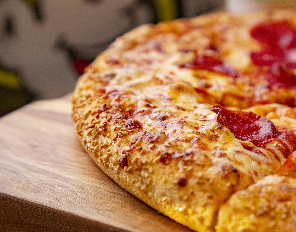 Food from Hungry Howie's Pizza