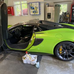 Car Hampton Detailing - Full auto detailing on this new McLaren