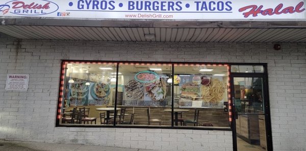 Delish Grill by null