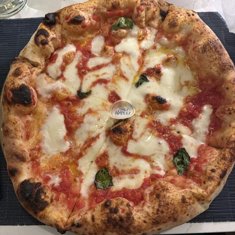 Song E Napule - Rutherford - Pizza Margherita - Pizza Near Me - Rutherford, New Jersey Song E Napule - Rutherford - Pizza Margherita - Pizza Near Me - Rutherford, New Jersey
