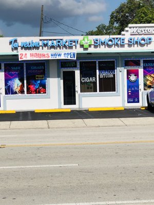 Tu Vecino Market and Smoke Shop by null