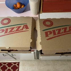 Tornado's Pizza - 2 x 3 item's pizzas boxes